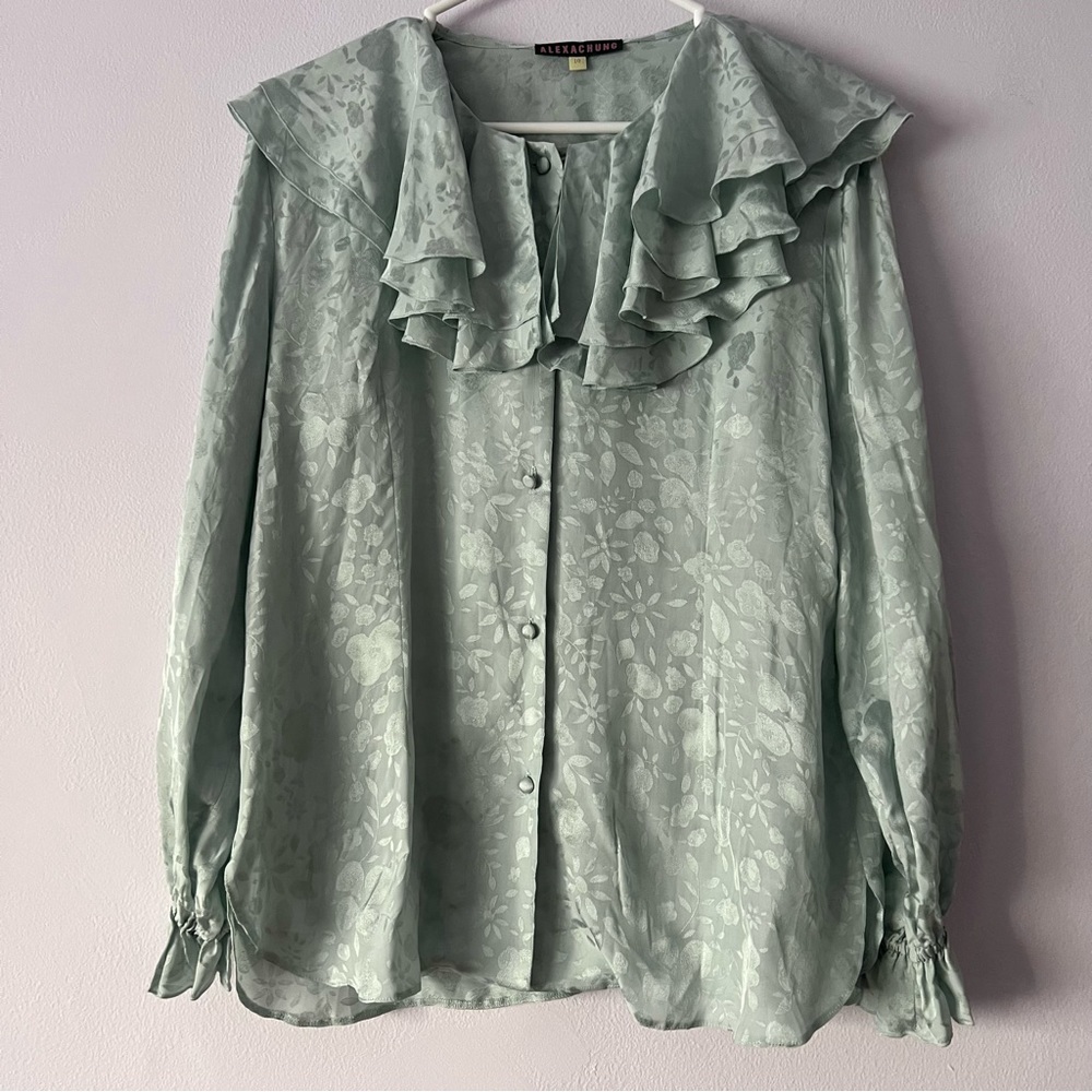 ALEXA CHUNG Ruffled Neck Floral Shirt In Blue - Picture 3 of 15